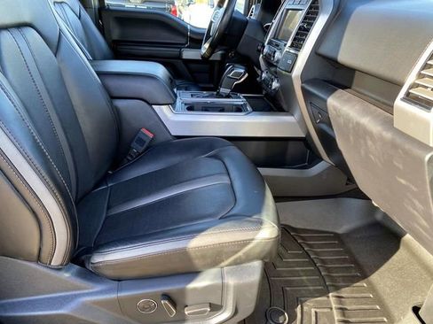 Used 2020 Ford F150 Platinum image 25