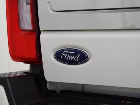 Used 2024 Ford F350 Limited w/ FX4 Off-Road Package image 23