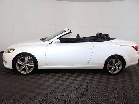 Used 2014 Lexus IS 250C 250 w/ Luxury Package image 17