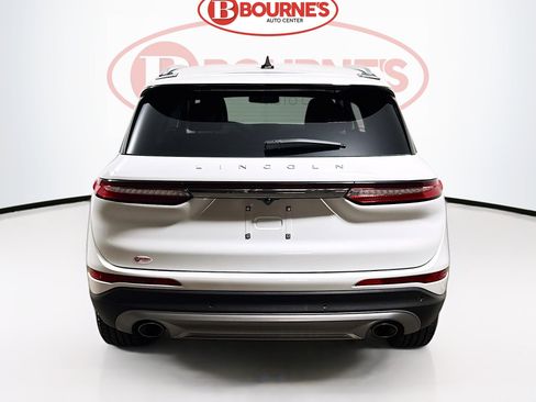 Used 2022 Lincoln Corsair AWD w/ Equipment Group 101A image 9