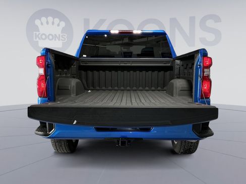Used 2025 Chevrolet Silverado 1500 Custom image 30
