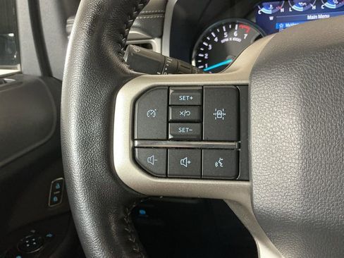 Used 2022 Ford Expedition XLT image 16