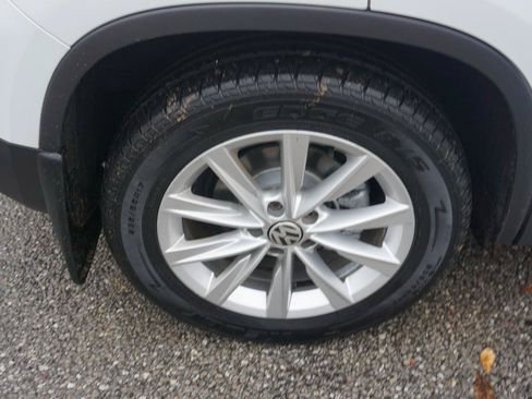 Used 2014 Volkswagen Tiguan SE AWD/4WD image 10