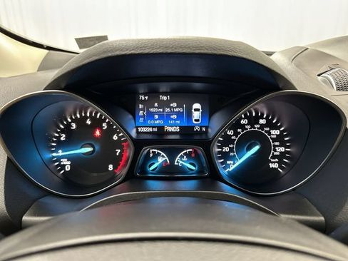 Used 2018 Ford Escape SE w/ SE Sport Appearance Package AWD/4WD image 13