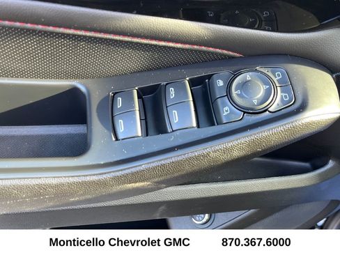 Used 2022 Chevrolet Traverse RS w/ LPO, Floor Liner Package image 11