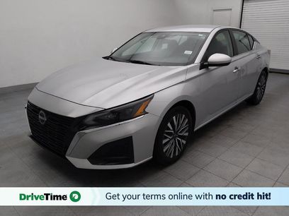 Used 2023 Nissan Altima 2.5 SV