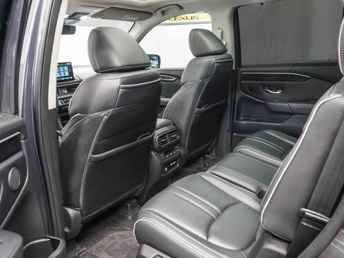 Used 2023 Honda Pilot Elite image 19