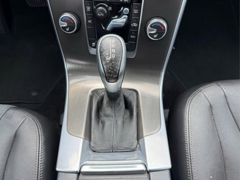 Used 2015 Volvo S60 T5 Premier FWD image 23