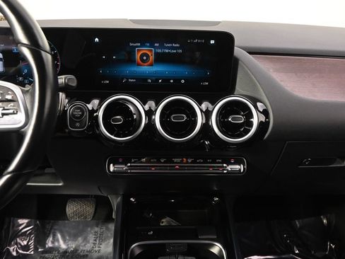 Used 2022 Mercedes-Benz GLA 250 4MATIC image 27
