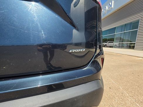Used 2022 Ford Edge SE AWD/4WD image 4