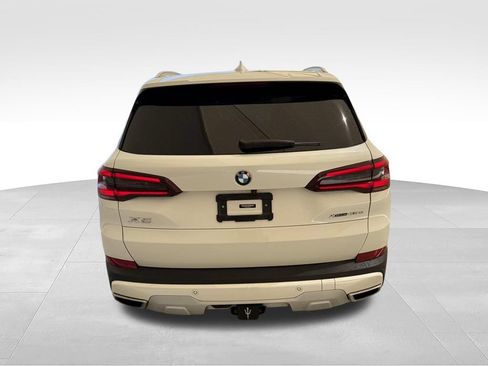 Used 2021 BMW X5 xDrive45e w/ Executive Package 3 AWD/4WD image 6