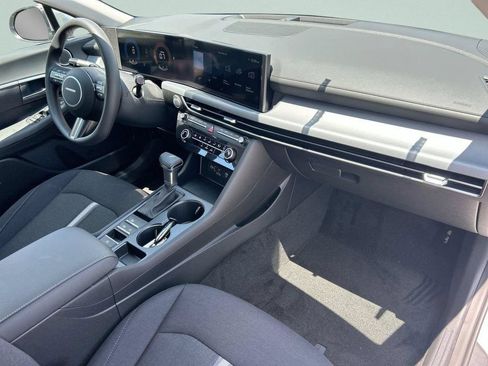 New 2026 Hyundai Sonata SE FWD image 14
