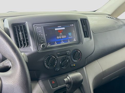 Used 2021 Nissan NV200 SV image 18