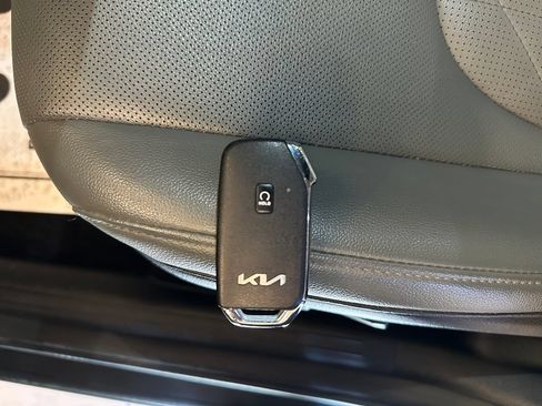 Used 2023 Kia Sportage X-Pro AWD/4WD image 17