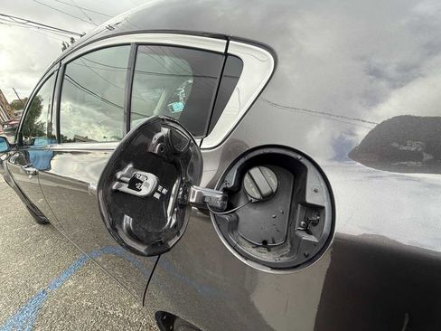 Used 2010 Acura TL SH-AWD image 17