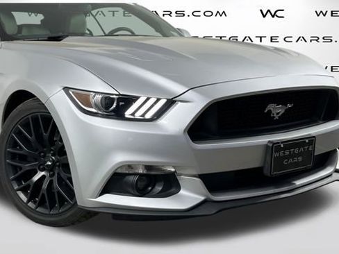 Used 2015 Ford Mustang GT Premium image 41