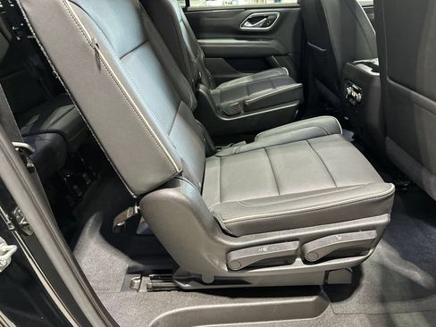 Used 2021 GMC Yukon XL SLT w/ SLT Luxury Plus Package AWD/4WD image 21
