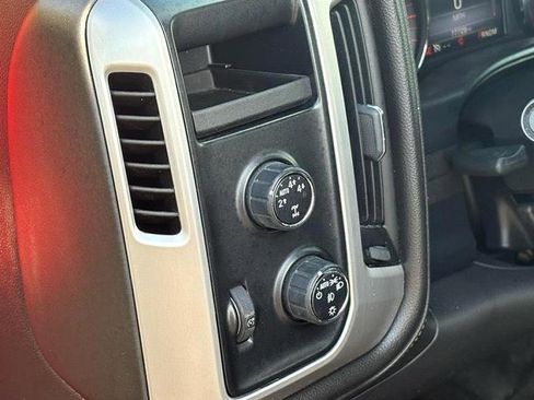 Used 2015 GMC Sierra 1500 SLE w/ SLE Value Package image 21