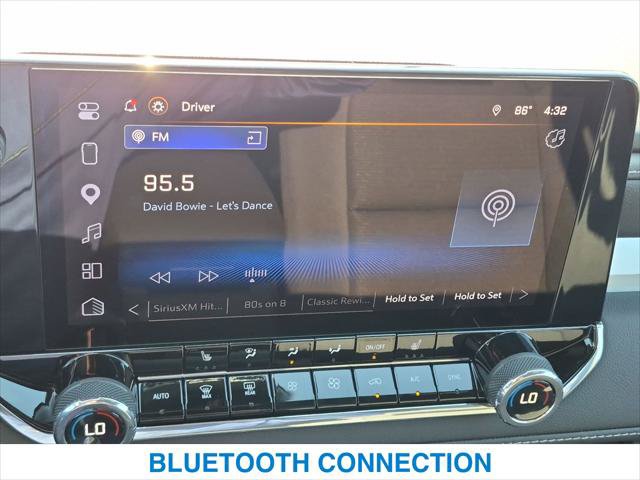 Used 2026 Chevrolet Colorado LT RWD image 17