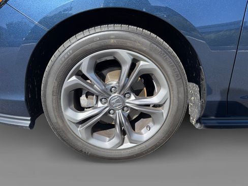 Used 2024 Honda Accord EX image 9