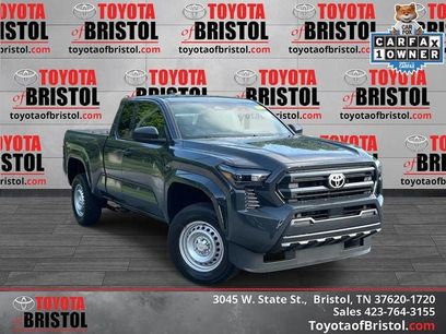 Used 2025 Toyota Tacoma SR