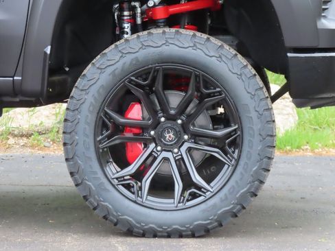 New 2025 Chevrolet Silverado 1500 LT Trail Boss w/ Convenience Package II image 20