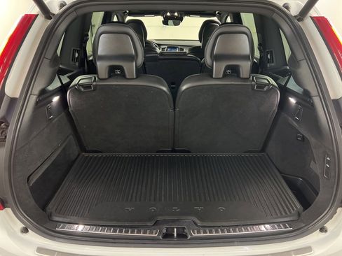 Used 2016 Volvo XC90 T6 Momentum w/ Momentum Plus Package image 30