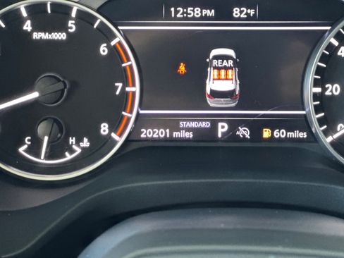 Used 2025 Nissan Rogue SV FWD image 19