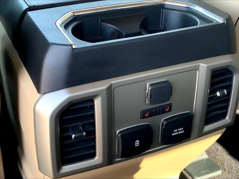 Used 2017 Ford F150 Lariat w/ Equipment Group 502A Luxury image 35