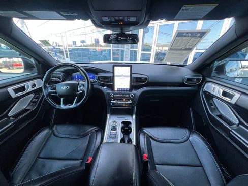 Used 2020 Ford Explorer ST w/ ST Street Pack AWD/4WD image 19