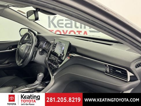 Certified 2023 Toyota Camry SE w/ Convenience Package image 22