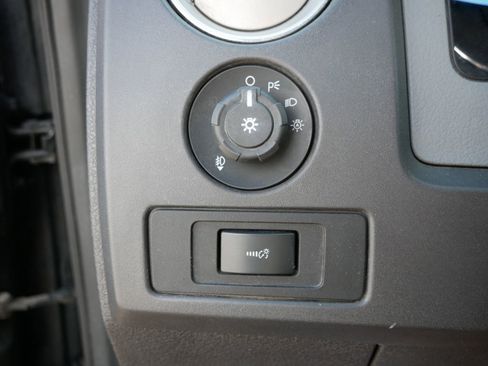 Used 2012 Ford F150 XLT w/ XLT Chrome Pkg AWD/4WD image 26