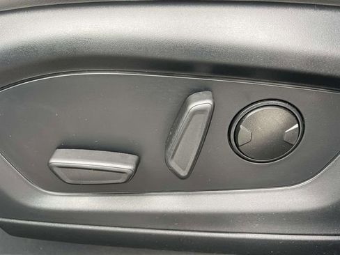 New 2026 Ford Explorer Active w/ Active Comfort Package RWD image 12