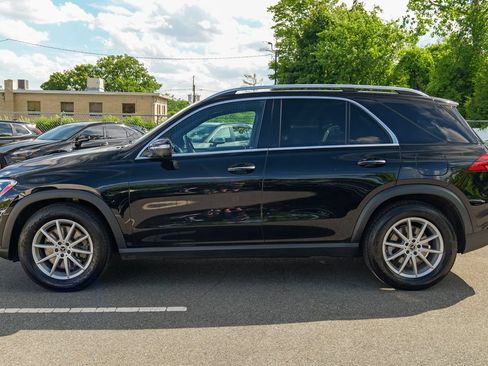 Used 2024 Mercedes-Benz GLE 450e 4MATIC image 4