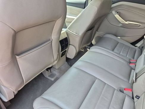 Used 2016 Ford Escape Titanium AWD/4WD image 27