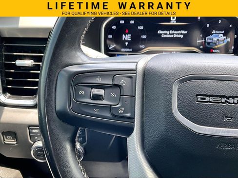 Used 2024 GMC Sierra 2500 Denali w/ Denali Reserve Package AWD/4WD image 24