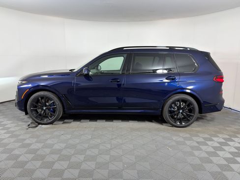 New 2026 BMW X7 xDrive40i w/ M Sport Package image 2