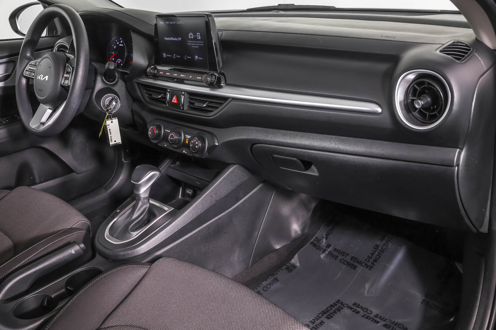 Used 2023 Kia Forte LXS w/ LXS Technology Package FWD image 42