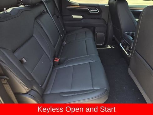 New 2026 GMC Sierra 1500 Denali w/ Denali Reserve Package AWD/4WD image 32