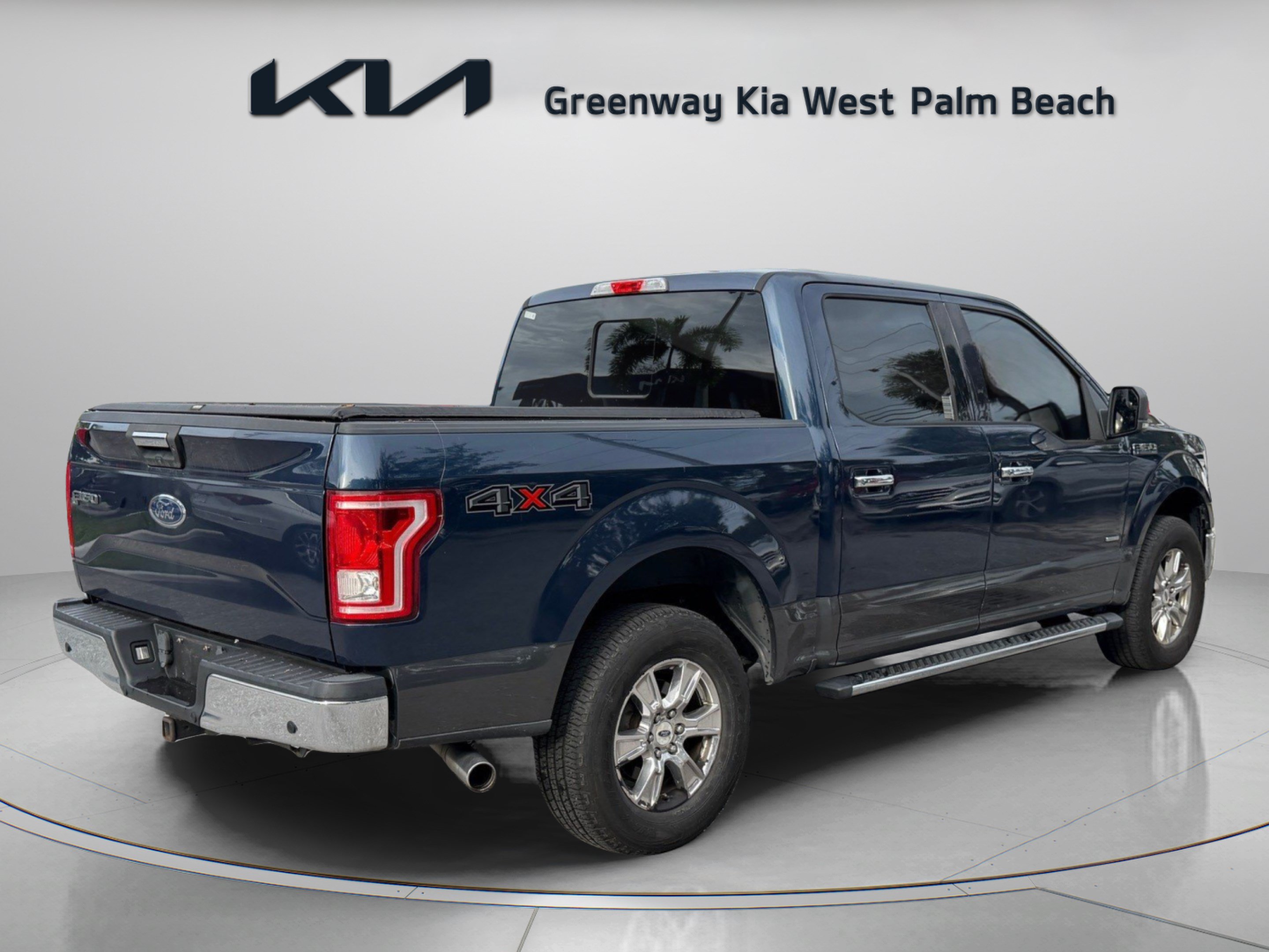 Used 2016 Ford F150 XLT w/ Equipment Group 302A Luxury AWD/4WD image 8