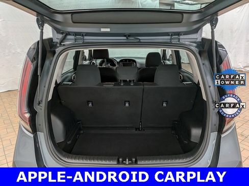 Used 2023 Kia Soul LX w/ LX Technology Package image 17