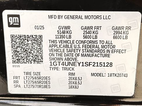 Used 2025 GMC Sierra 2500 SLT image 32