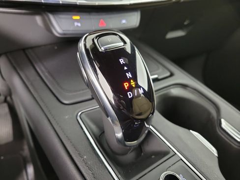 Used 2024 Cadillac XT4 Luxury FWD image 28