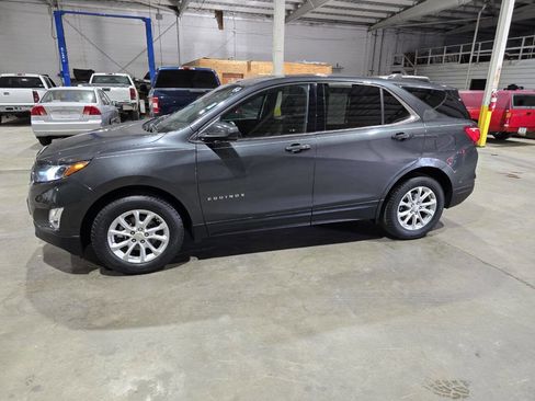Used 2018 Chevrolet Equinox LT image 4
