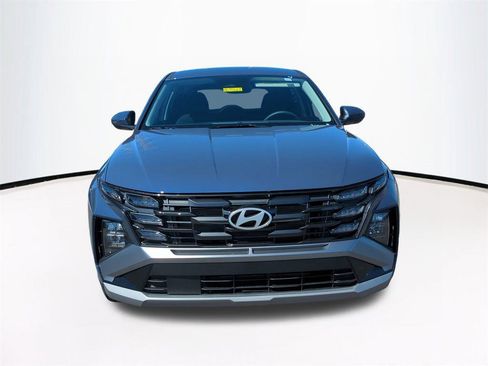 New 2026 Hyundai Tucson SE image 3