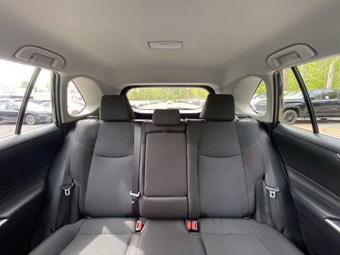 Used 2025 Toyota RAV4 LE AWD/4WD image 24