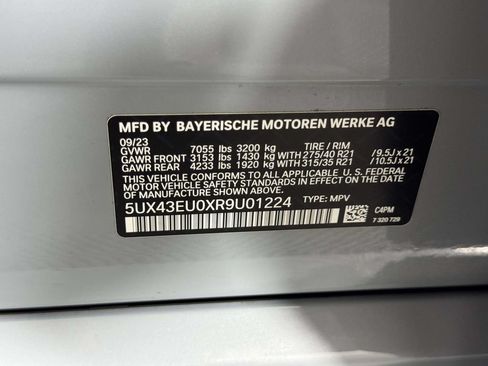 Used 2024 BMW X5 xDrive50e w/ M Sport Package AWD/4WD image 16