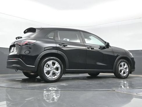 Certified 2023 Honda HR-V LX image 27