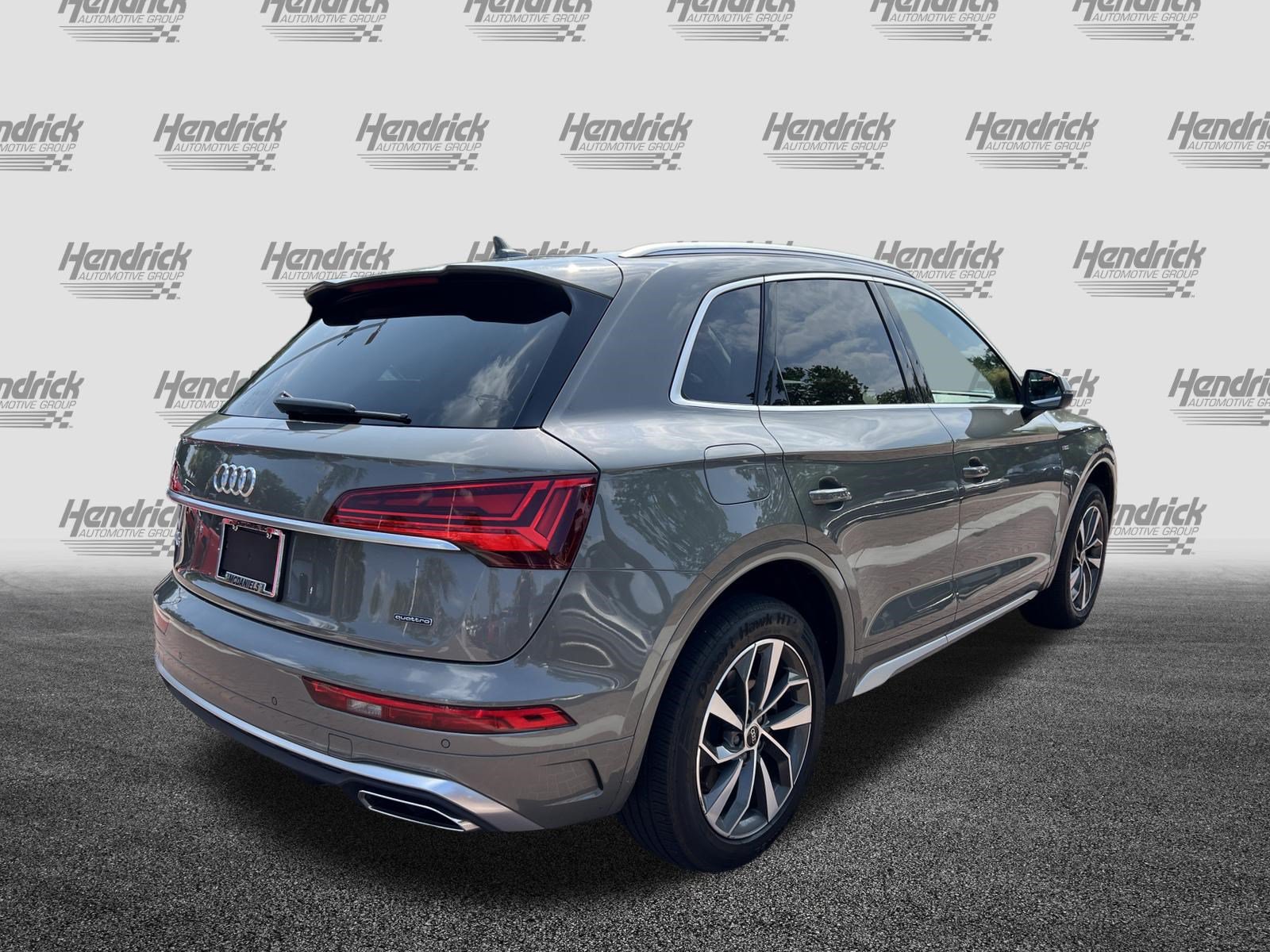 Used 2024 Audi Q5 2.0T Premium Plus AWD/4WD image 10
