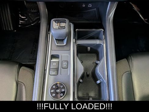 Used 2023 Nissan Pathfinder SL AWD/4WD image 35